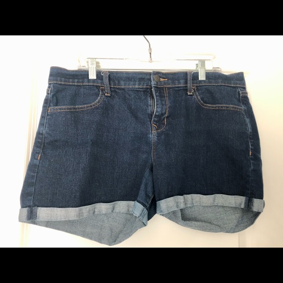 Old Navy Pants - EUC Old Navy Denim Shorts (14) 🩳